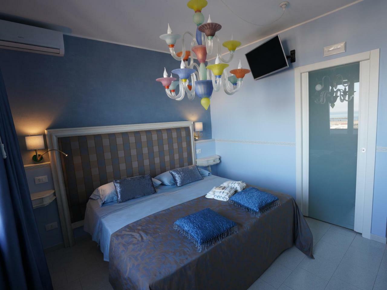 B&B Sogno D'Estate 加里波第港 外观 照片