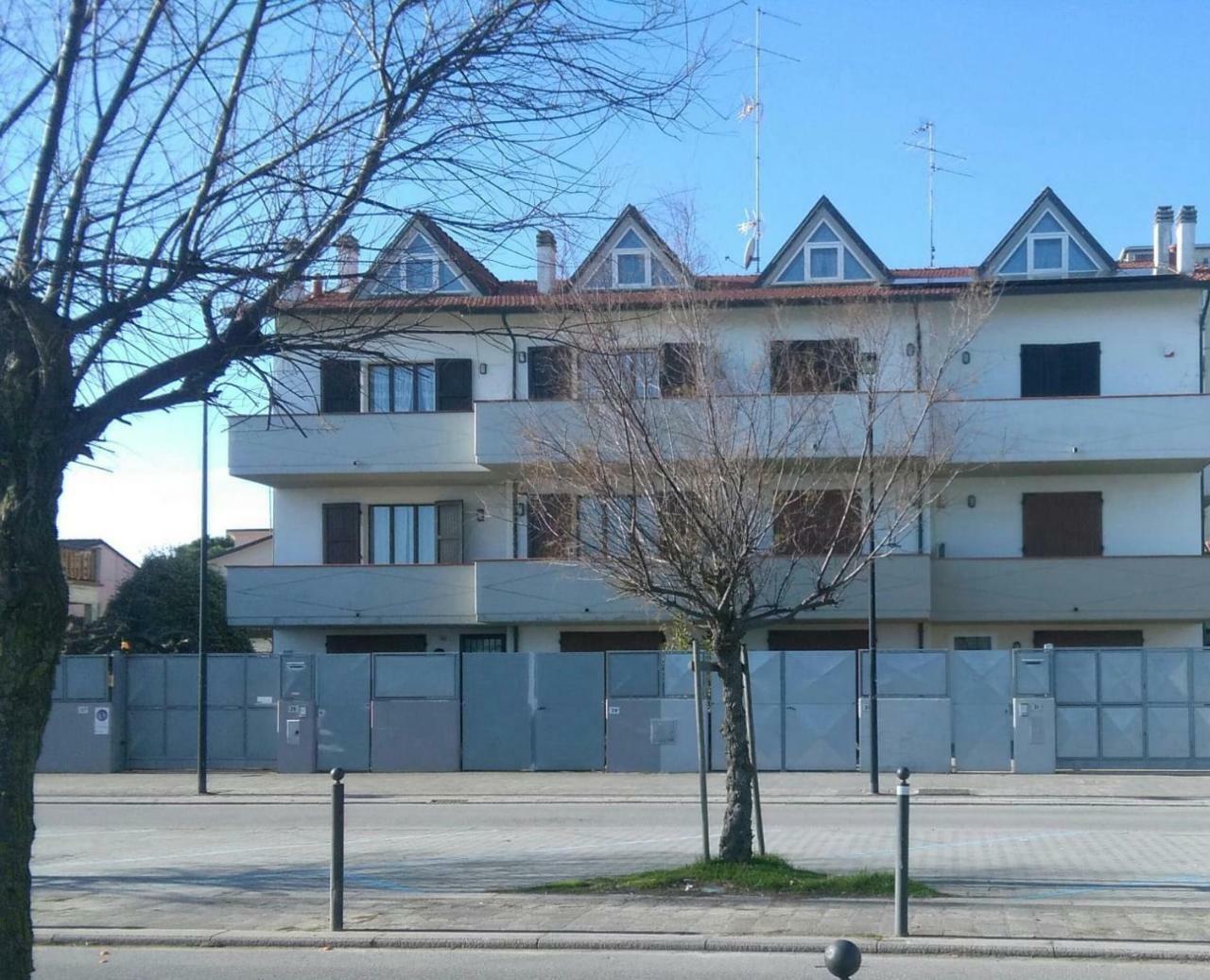 B&B Sogno D'Estate 加里波第港 外观 照片